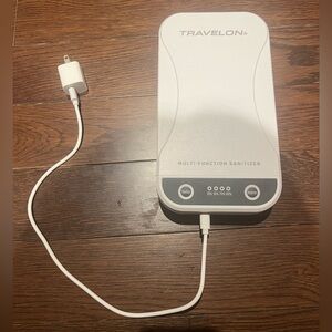 Travelon White Multi-Function Sanitizer for Cell Phones or other devices